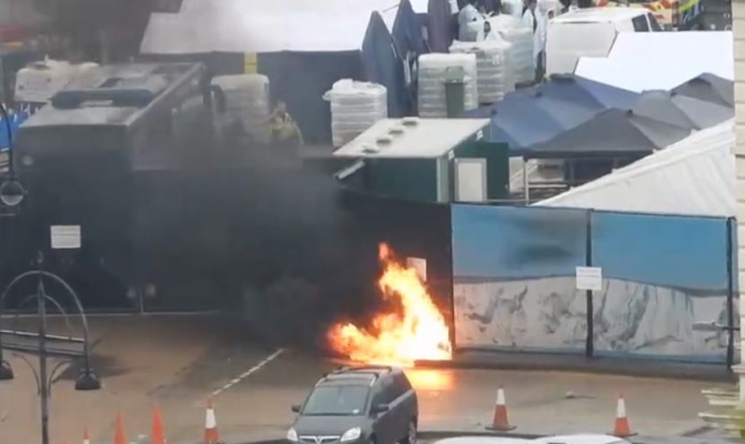 Marea Britanie. Un bărbat s-a sinucis, după ce a atacat un centru al poliţiei de frontieră la Dover. Sursa foto: mirror.co.uk