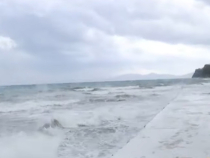 Furtuna Eva a lovit Grecia: Magazine închise, rafale de vânt puternice și temperaturi scăzute. Stare de alertă maximă 48 ore