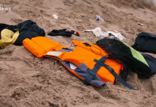 Migranții din Calais: Serviciile de salvare franceze nu au reușit să ajute barca care se scufundă / Foto: Captură video youtube