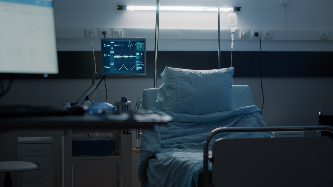 Alertă sanitară în România, după doi ani de pandemie: „Spitalele sunt sufocate”