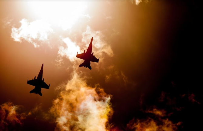 Survol periculos al unor avioane de luptă ruseşti în Marea Baltică, denunțat de NATO. Sursa - pixabay.com