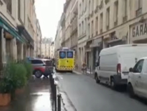 Alertă în Franța! Atac armat în Paris: „A fost o panică totală. Ne-am închis înăuntru”