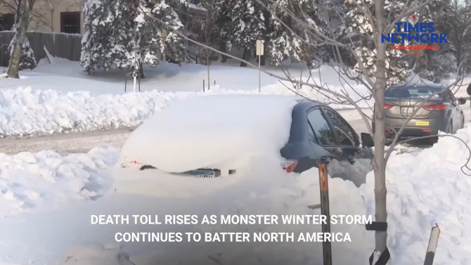 SUA: Ultimele mesaje disperate ale tinerei care a rămas blocată timp de 18 ore în mașină, în timpul furtunii de zăpadă / Foto: Captură video youtube