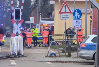Alertă în Germania! Atac într-un tren de călători. Bilanț provizoriu: Doi morți și mai mulți răniți. FOTO: captură video BILD