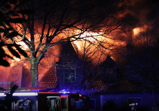 Incendiul puternic în care a pierit îngrijitoarea româncă (Sursa: hln.be)