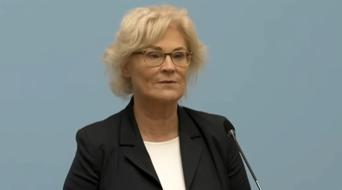Scandal în Germania. Ministrul Apărării a demisionat după ce a postat un mesaj controversat despre Ucraina