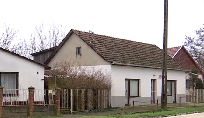 Sute de români și-au cumpărat case în Ungaria: „Locuinţele încep undeva de la 6 – 7000 de euro”