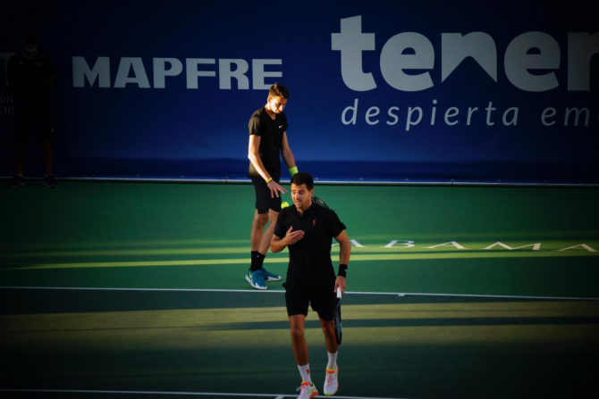 Victor Cornea si Sergio Martos Gornes la turneul din Tenerife