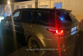 Automobilul de lux a fost confiscat pe polițiștii români