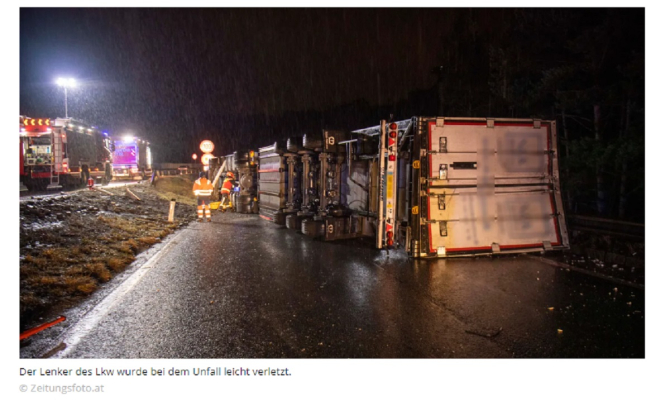 Austria. Un șofer român de TIR s-a răsturnat cu mastodontul pe o autostradă. FOTO: captură tt.com