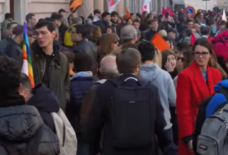 Italia. Zeci de mii de persoane au protestat în Milano: „Cerem dreptate şi adevăr!” - VIDEO