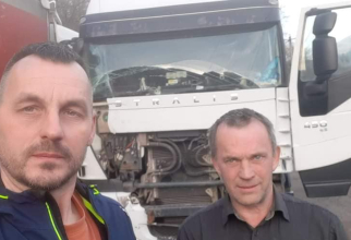 Un șofer de TIR ucrainean trăiește din mila colegilor români: „Patronul se pare că l-a abandonat. Nu mai are bani, mâncare, absolut nimic” FOTO: Facebook @Ilie Matei-"Omul soselelor"