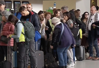 Sute de români, blocaţi pe Aeroportul Otopeni. Mai multe curse au fost amânate 