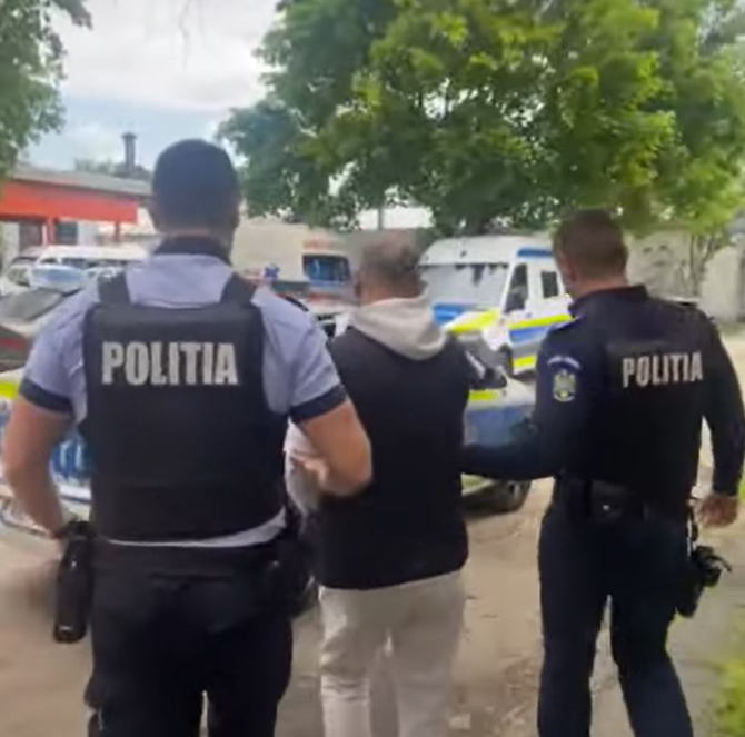 Panică într-un parc de copii din Dobroești: Un turc agresiv a fost reținut pentru 24 de ore / Sursa foto: captura video