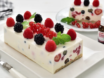 Cheesecake cu Fructe Proaspete: O prăjitură rapidă și gustoasă. Cel mai bun desert pentru zilele călduroase de vară! / Foto: Captură video youtube