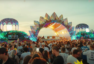 România a găzduit 277.000 de fani la cea de-a 5-a ediție a celui mai mare festival de pe plajă din Europa / Foto: Captură video youtube