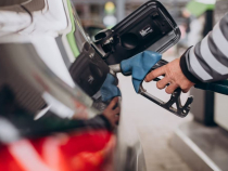 Prețul benzinei a luat-o razna în Italia