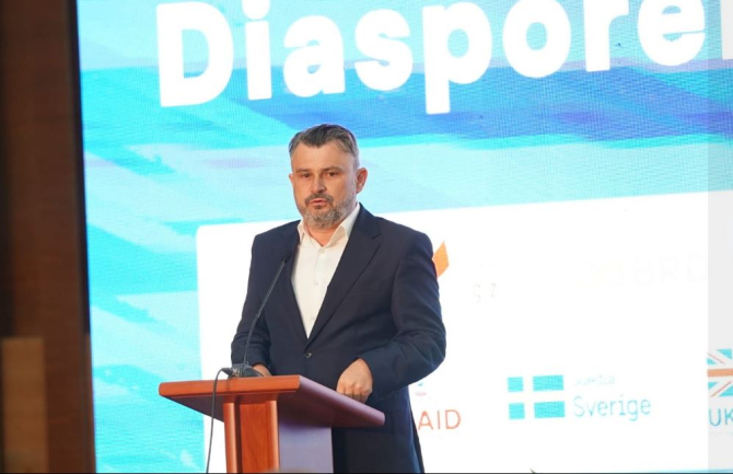 Cârciu, la Congresul Diasporei de la Chișinău - România are datoria să sprijine Republica Moldova și o face cu success 