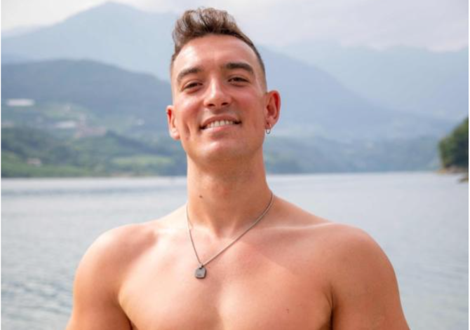 Vasile Ionel Timiș, românul de 24 de ani care concurează la Mister Italia