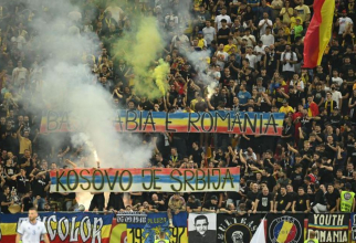Incidente la meciul România-Kosovo. 17 persoane, amendate cu opt mii de lei. Trei dosare penale, pentru deținerea de materiale pirotehnice