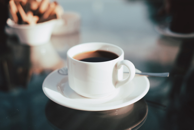 Efectele cafelei pe stomacul gol: Când și cât de multă cafea este indicat să bei   / Foto: Unsplash
