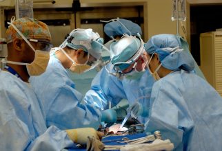 Chirurgii au efectuat primul transplant de glob ocular uman din lume la New York / Foto: Unsplash
