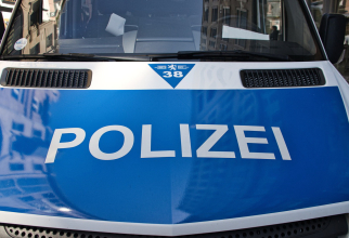 Doi adolescenți au fost arestați în Germania, cei doi au planificat un atac terorist la un târg de Crăciun. Sursa - Pexels