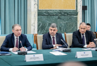 Premierul Marcel Ciolacu, în timpul unei ședințe de Guvern (Sursa foto: Facebook/Guvernul României)