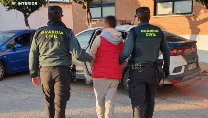 Român, căutat în toată Europa, arestat în Spania,bărbatul se plimba liniștit cu mașina când a fost săltat 