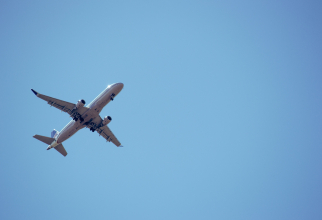 Greva angajaților companiei spaniole Iberia va perturba traficul aerian de Bobotează. Sursa - Pexels