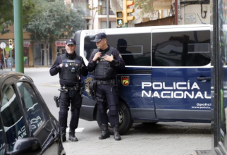 Român căutat de poliție în toată Spania, după ce și-a ucis vecinului de aceeași naționalitate și a fugit de la fața locului