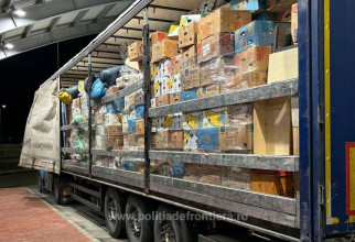 Trei camioane, pline cu deșeuri din Austria și Ungaria, nu au fost lăsate să intre în țară 