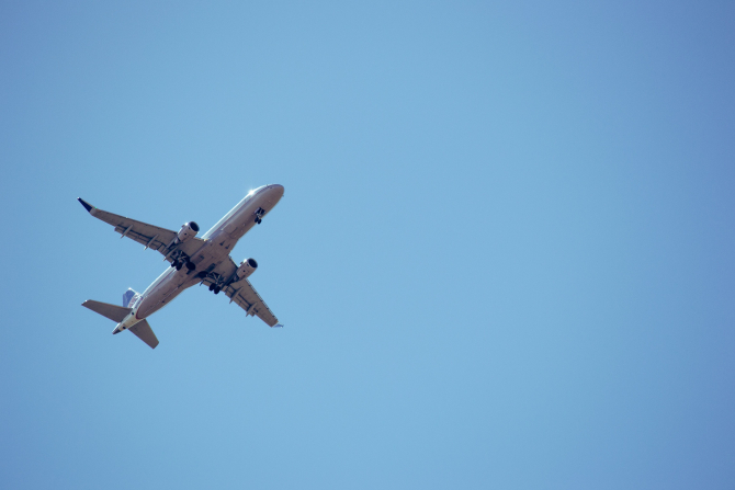 Greva angajaților companiei spaniole Iberia va perturba traficul aerian de Bobotează. Sursa - Pexels
