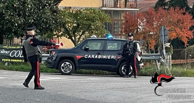 Un român din Italia a jefuit un restaurant, apoi a evadat cu o mașină furată 