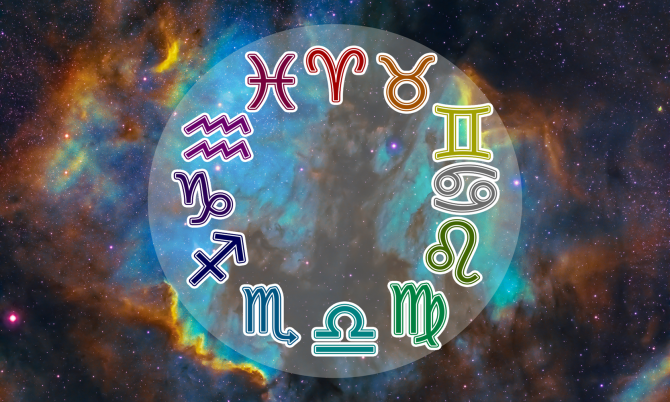 Horoscop special: Descoperă care sunt cele trei zodii protejate de Univers în luna Aprilie / Foto: Unsplash