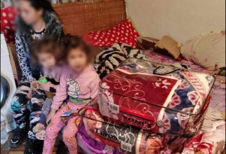 Copiii din zonele sărace ale României primesc pături de la românii din Diaspora (Foto: RO Solidaritate)